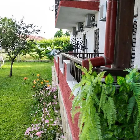 Apartament Aloni *